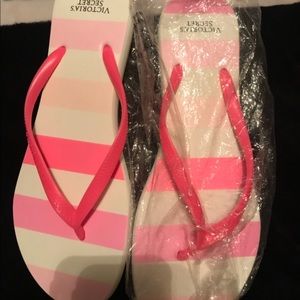 Victoria Secret flip flops NEW!